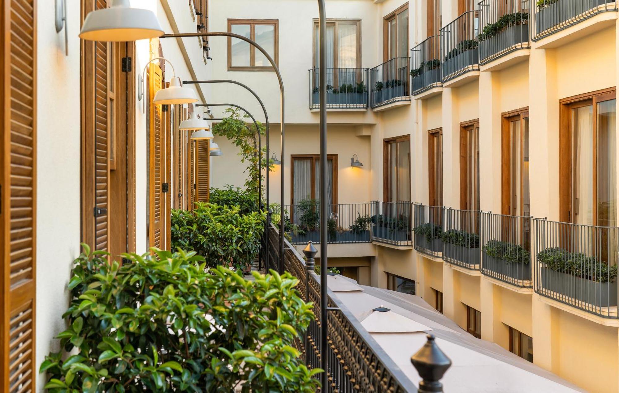 Ecole St. Pierre Hotel Istambul Exterior foto