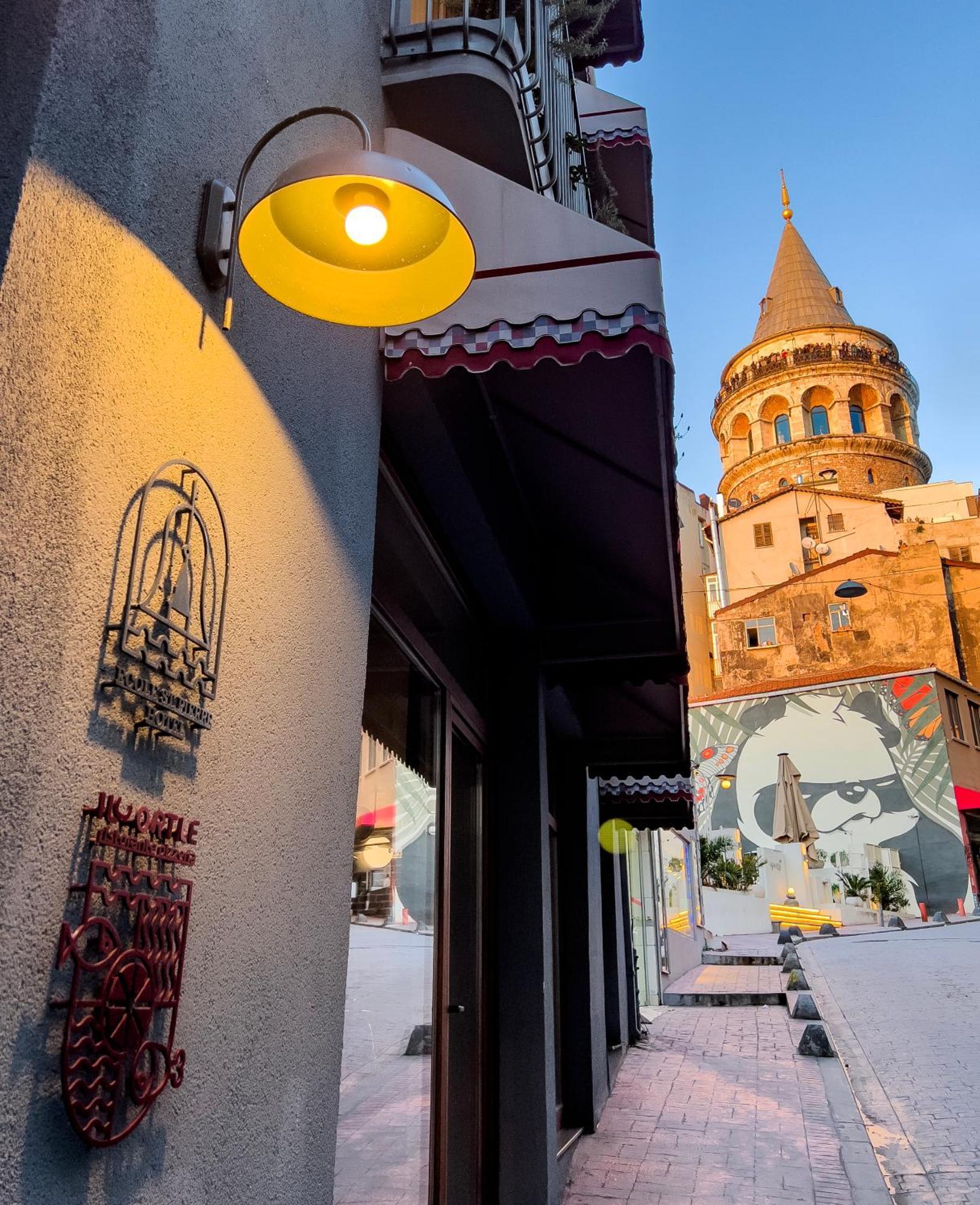 Ecole St. Pierre Hotel Istambul Exterior foto